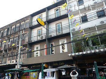 Hello Guest House Banguecoque Exterior foto